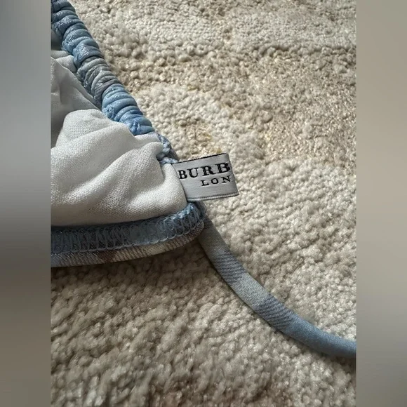 Authentic Burberry Bikini - Picture 4 of 5